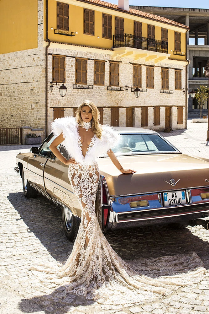 Shopalbina2022 Bridal Elegant Dress With Broad Feathered Shoulders Spring 2020 3 Shopalbina2022 Bridal Elegant Dress With Broad Feathered Shoulders Spring 2020